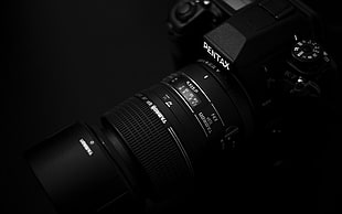 closeup photo of black Pentax DSLR camera HD wallpaper